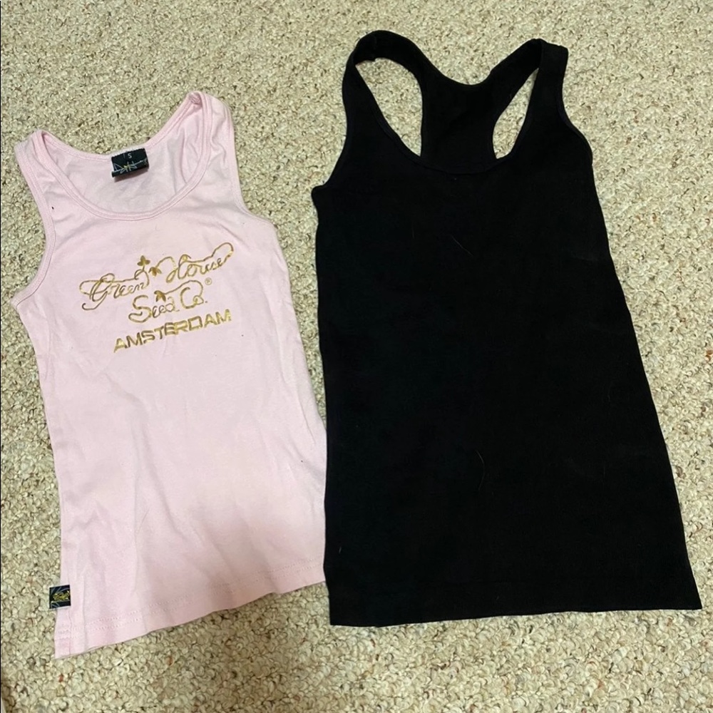 Tank top size small bundle